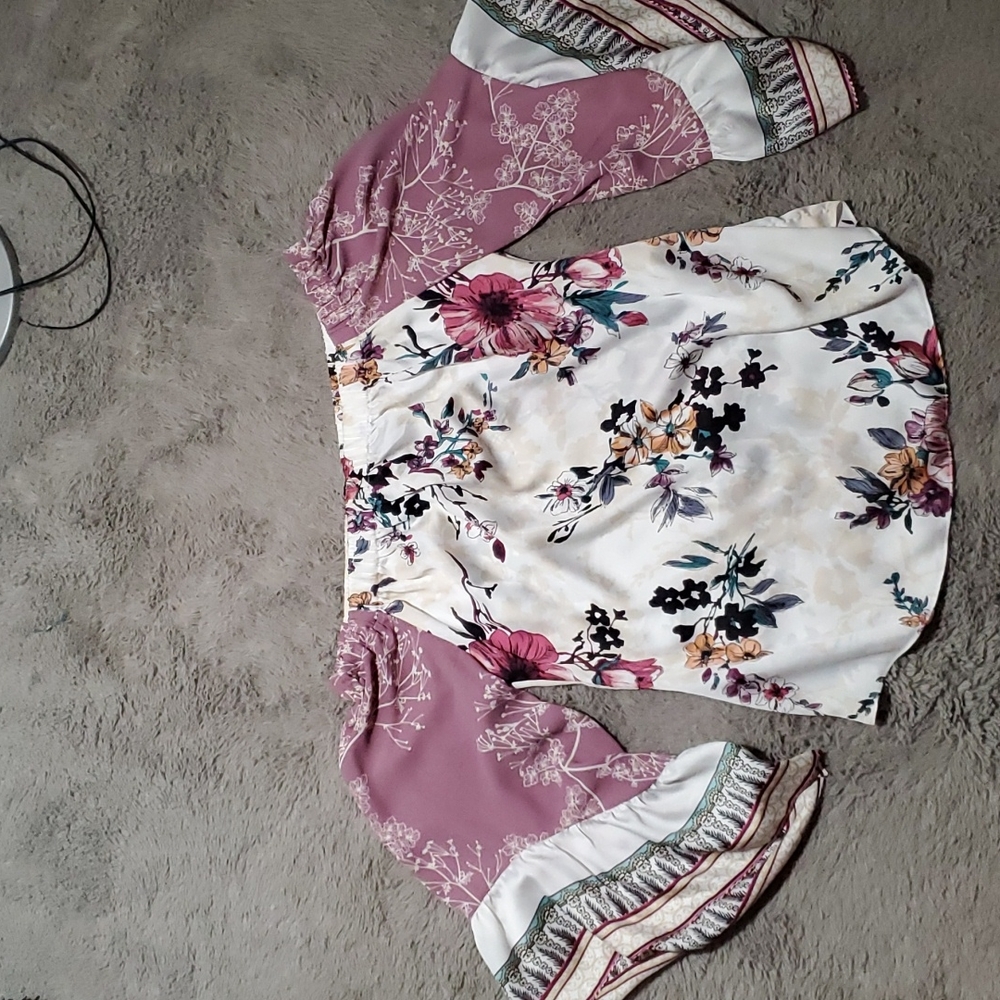 Whbm floral small blouse